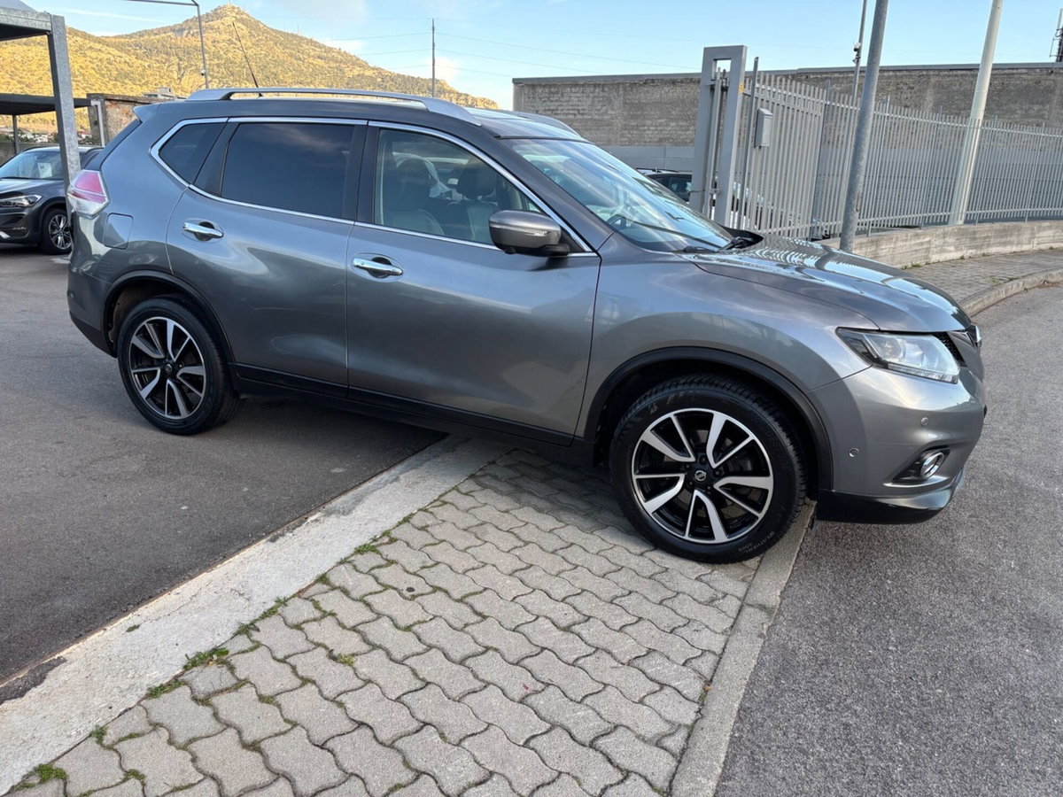 Nissan X-Trail 1.6 dCi 2WD Tekna (5)