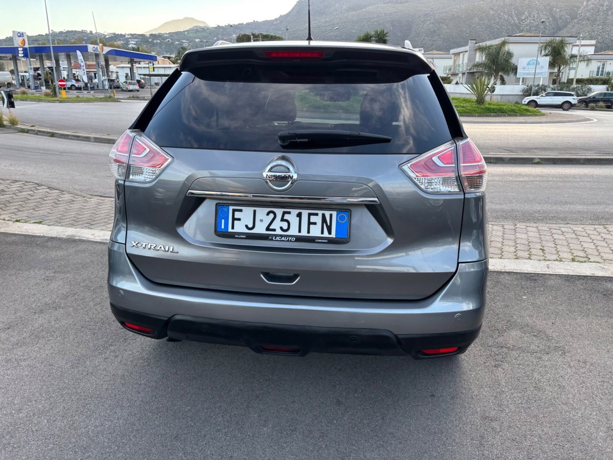 Nissan X-Trail 1.6 dCi 2WD Tekna (7)