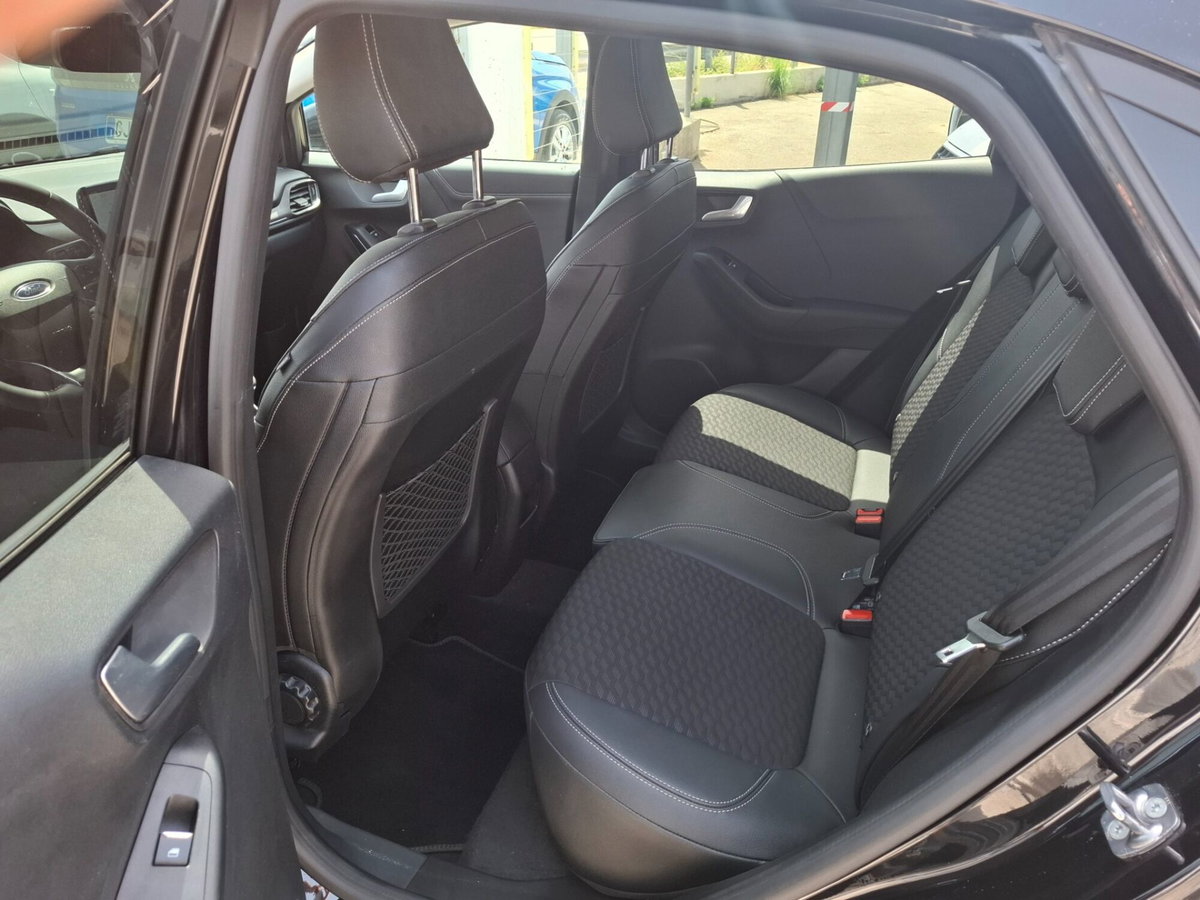Ford Puma 1.0 EcoBoost Hybrid 125 CV S&S aut. Titanium X (6)