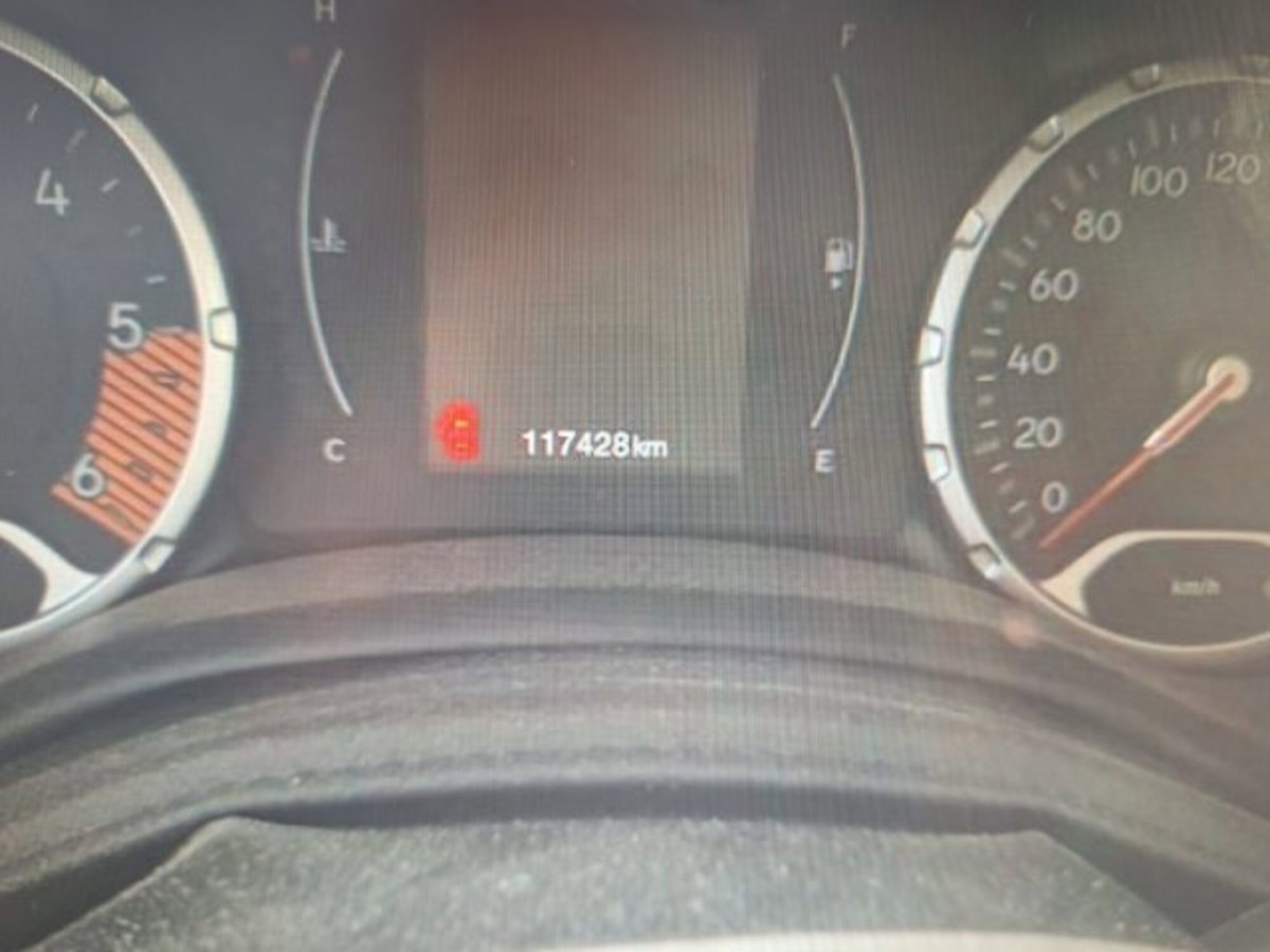 Jeep Renegade 2.0 Mjt 140CV 4WD Active Drive Longitude (4)