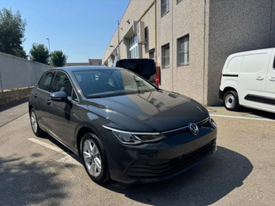 Volkswagen Golf 2.0 tdi Life 115cv (2)