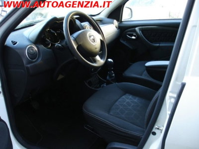 Dacia Duster 1.5 dCi 110CV 4x2 Lauréate (13)