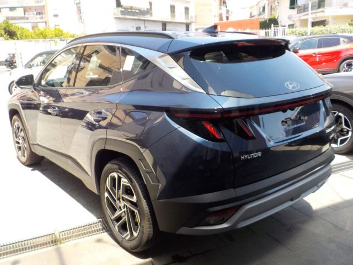 Hyundai Tucson 1.6 hev Exellence 4wd 239cv auto (14)