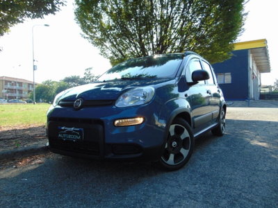 Fiat Panda 1.0 FireFly S&S Hybrid City Cross (2)