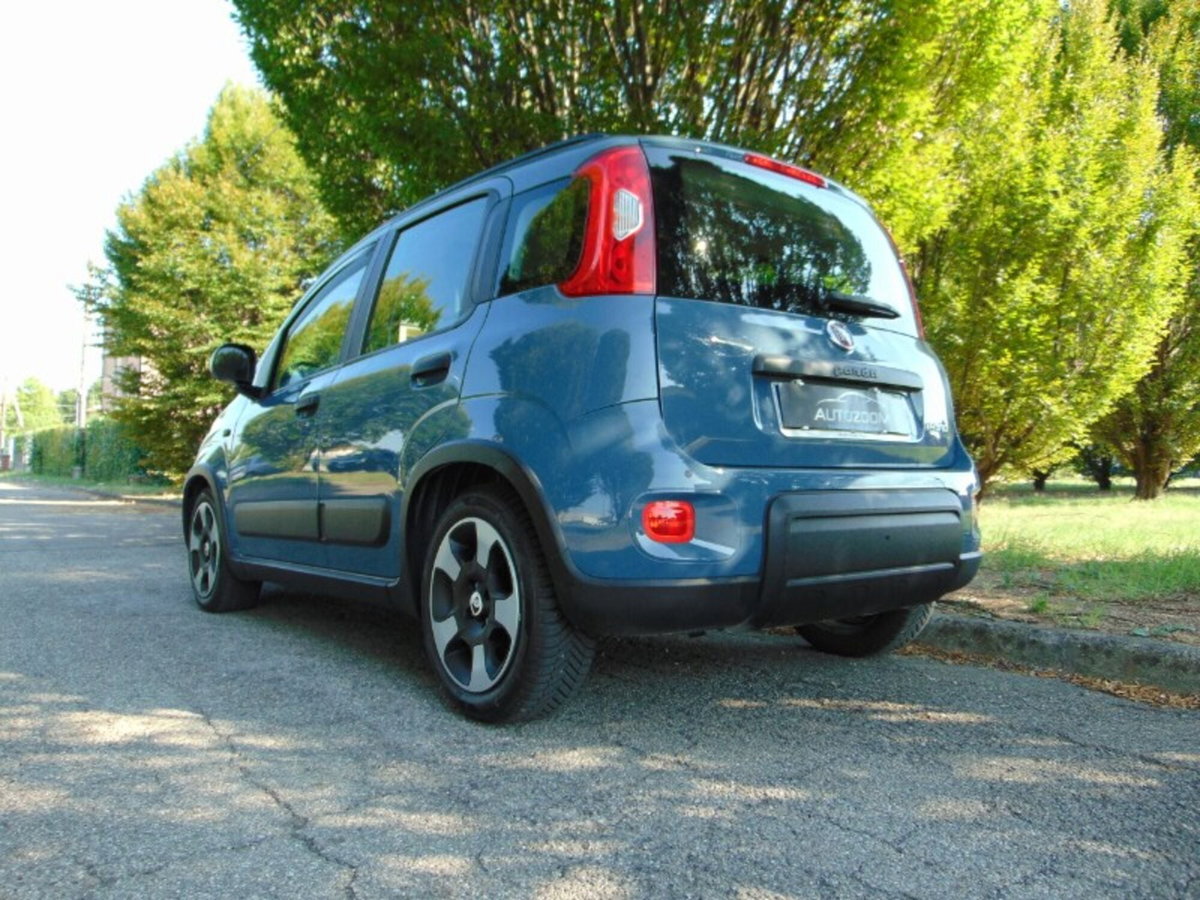 Fiat Panda 1.0 FireFly S&S Hybrid City Cross (8)
