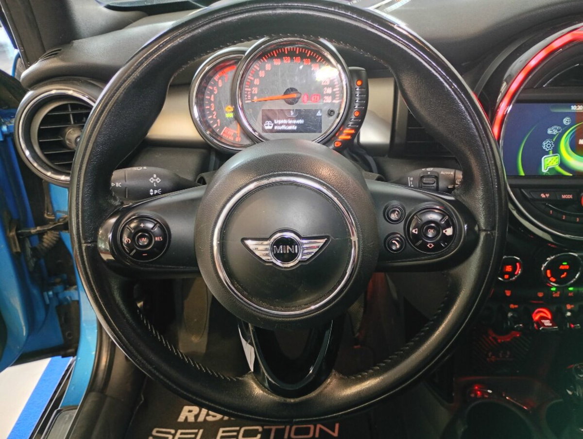 MINI Mini 2.0 Cooper S Boost 5 porte (13)