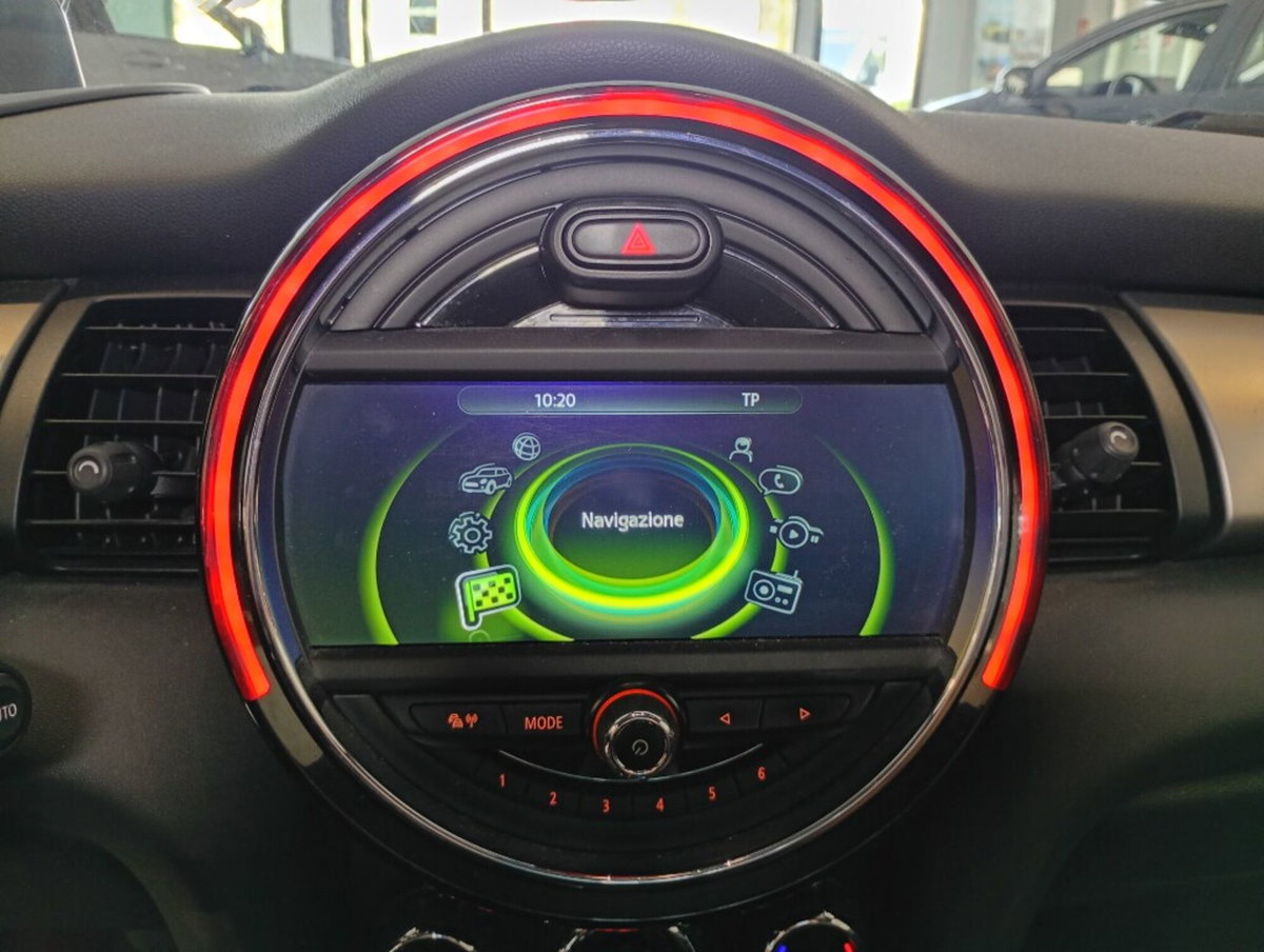 MINI Mini 2.0 Cooper S Boost 5 porte (14)