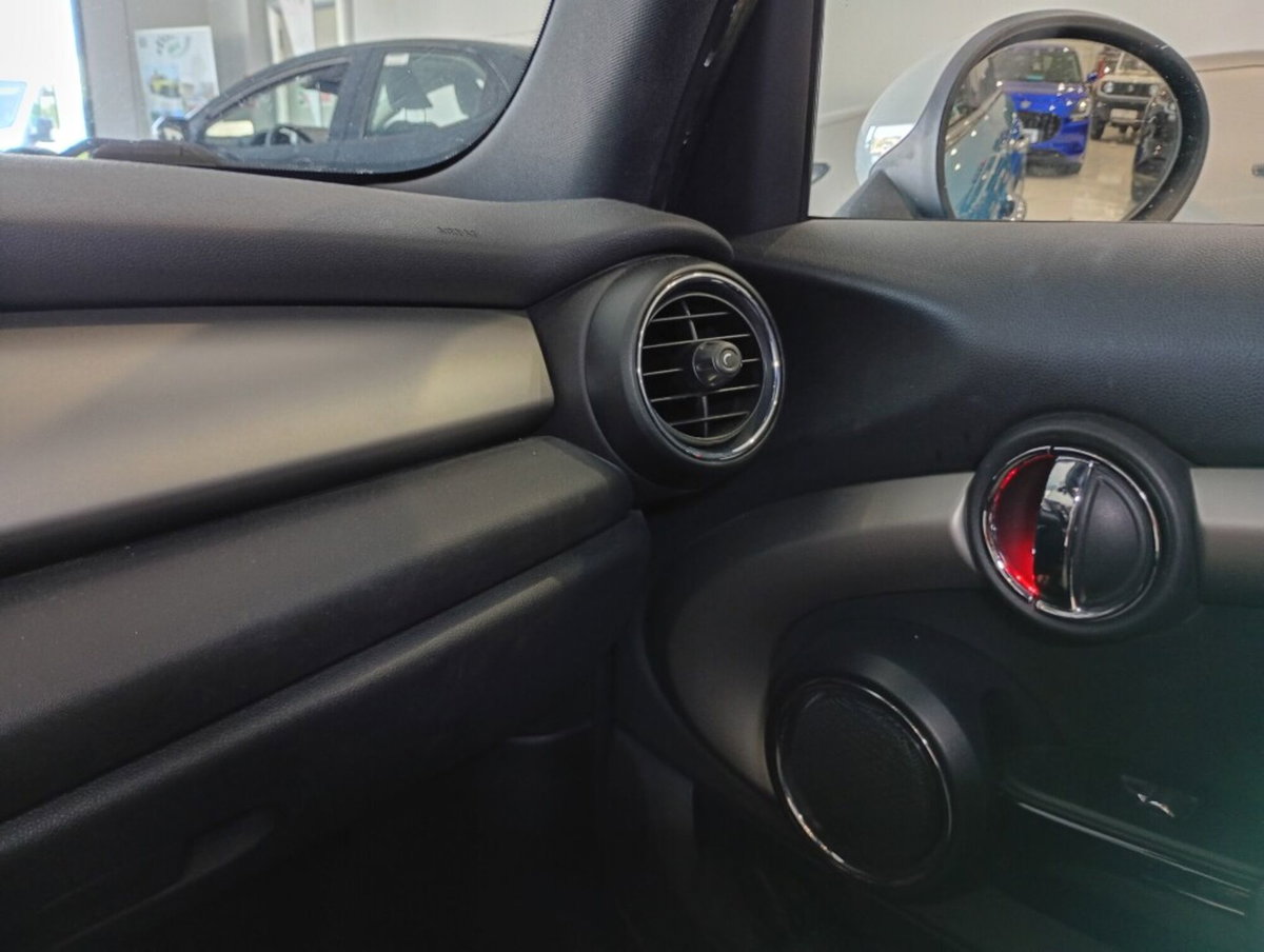 MINI Mini 2.0 Cooper S Boost 5 porte (16)