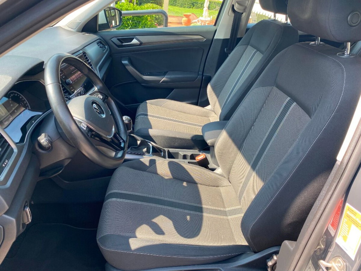 Volkswagen T-Roc 1.6 TDI SCR Style BlueMotion Technology (7)