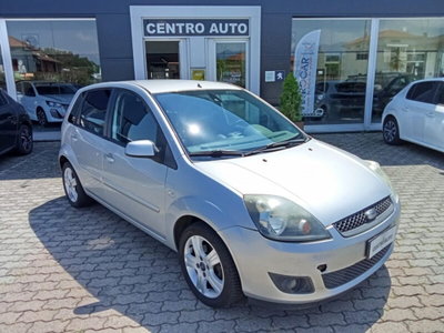 Ford Fiesta 1.2 16V 5p. Clever usata