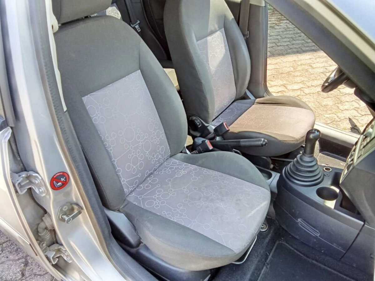 Ford Fiesta 1.2 16V 5p. Clever (11)