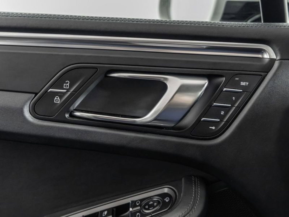 Porsche Macan 2.0 T 265cv pdk (14)