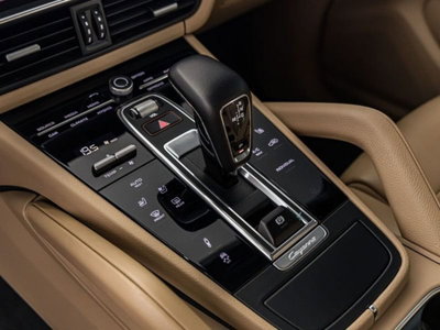 Porsche Cayenne 3.0 V6 E-Hybrid (12)