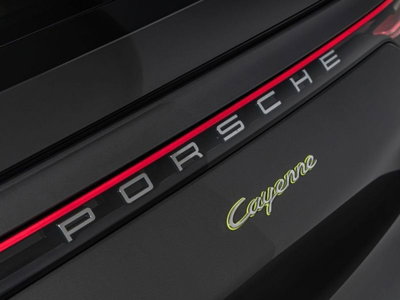 Porsche Cayenne 3.0 V6 E-Hybrid (17)