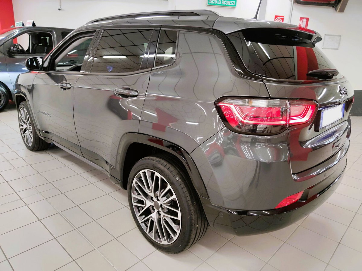 Jeep Compass 1.5 turbo t4 mhev Summit 2wd 130cv dct (5)