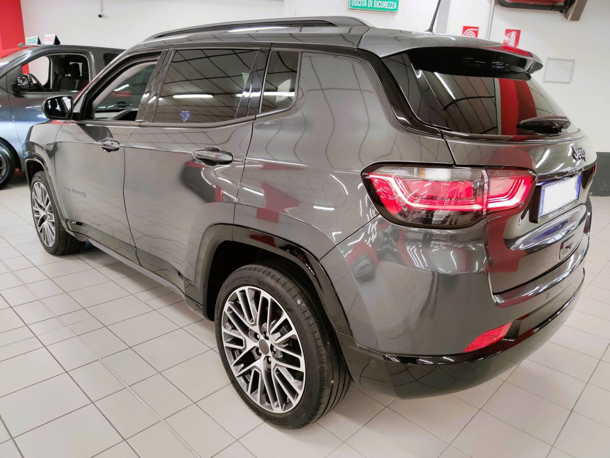 Jeep Compass 1.5 turbo t4 mhev Summit 2wd 130cv dct (5)