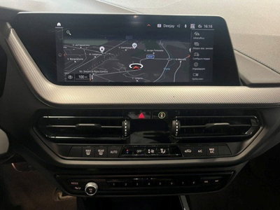 BMW Serie 1 118d 5p. Sport (11)