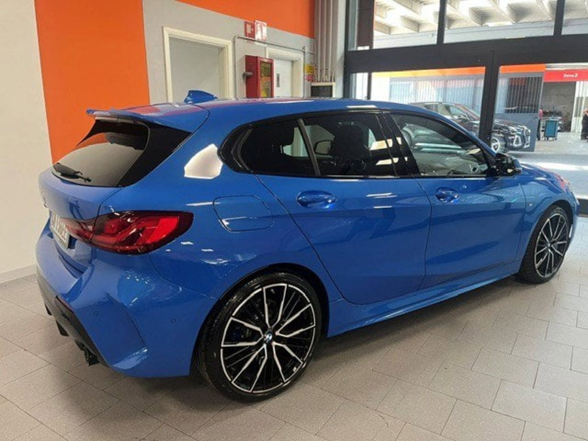 BMW Serie 1 118d 5p. Sport (5)
