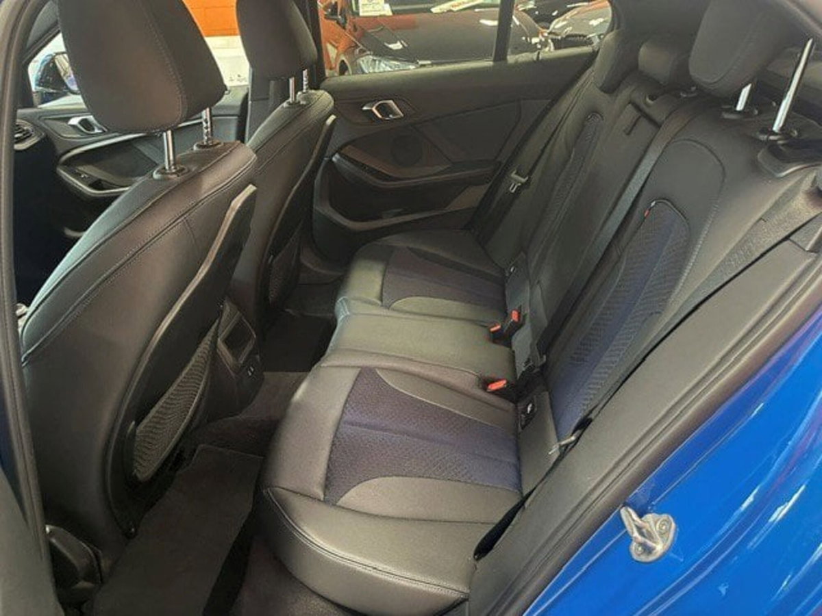 BMW Serie 1 118d 5p. Sport (9)