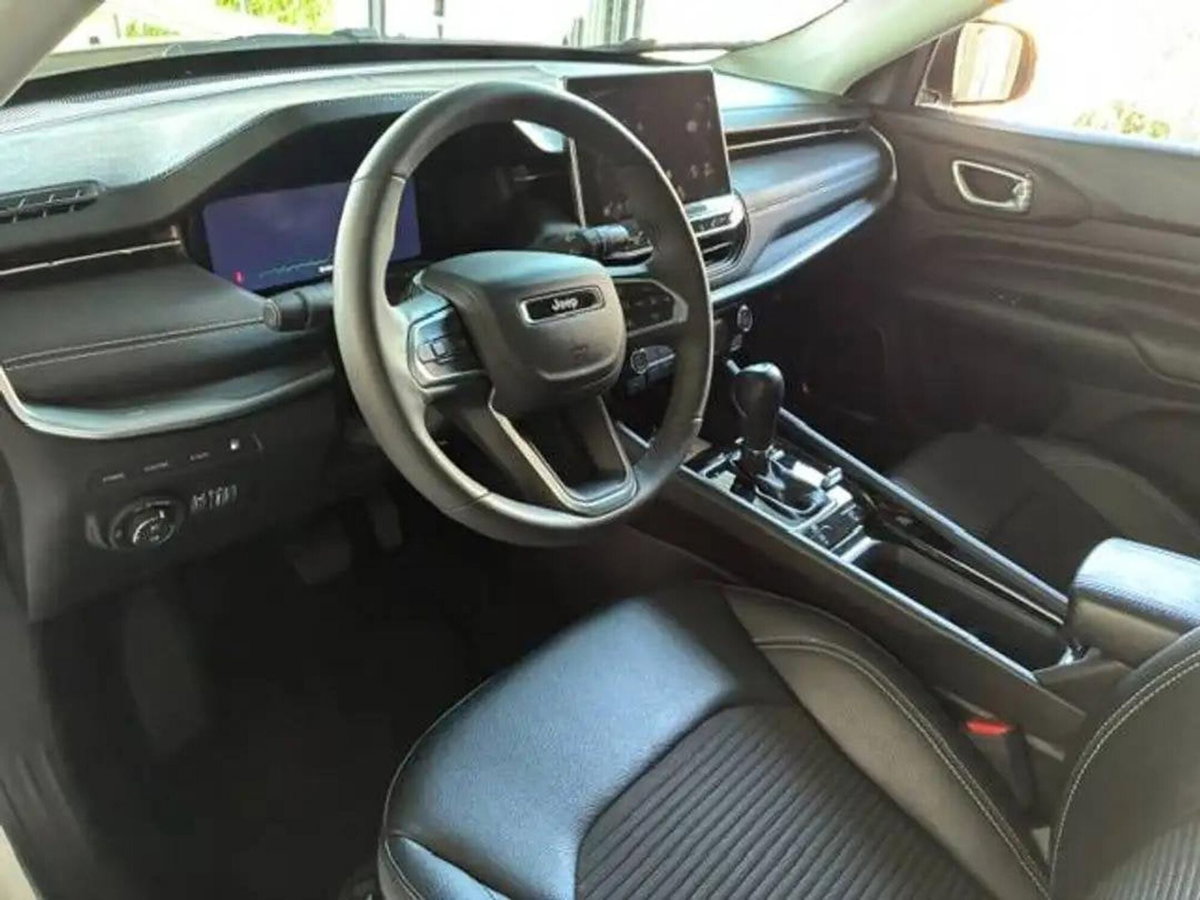 Jeep Compass 1.3 T4 190CV PHEV AT6 4xe Limited (10)