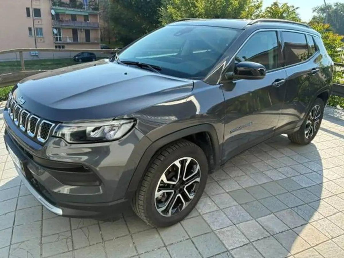 Jeep Compass 1.3 T4 190CV PHEV AT6 4xe Limited (2)