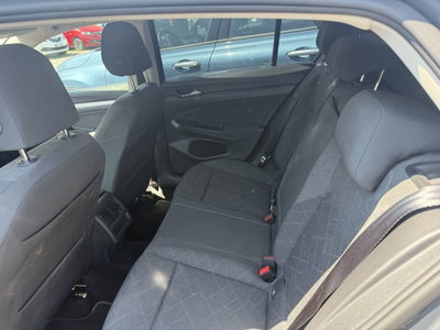 Volkswagen Golf 1.0 eTSI EVO DSG Life (11)