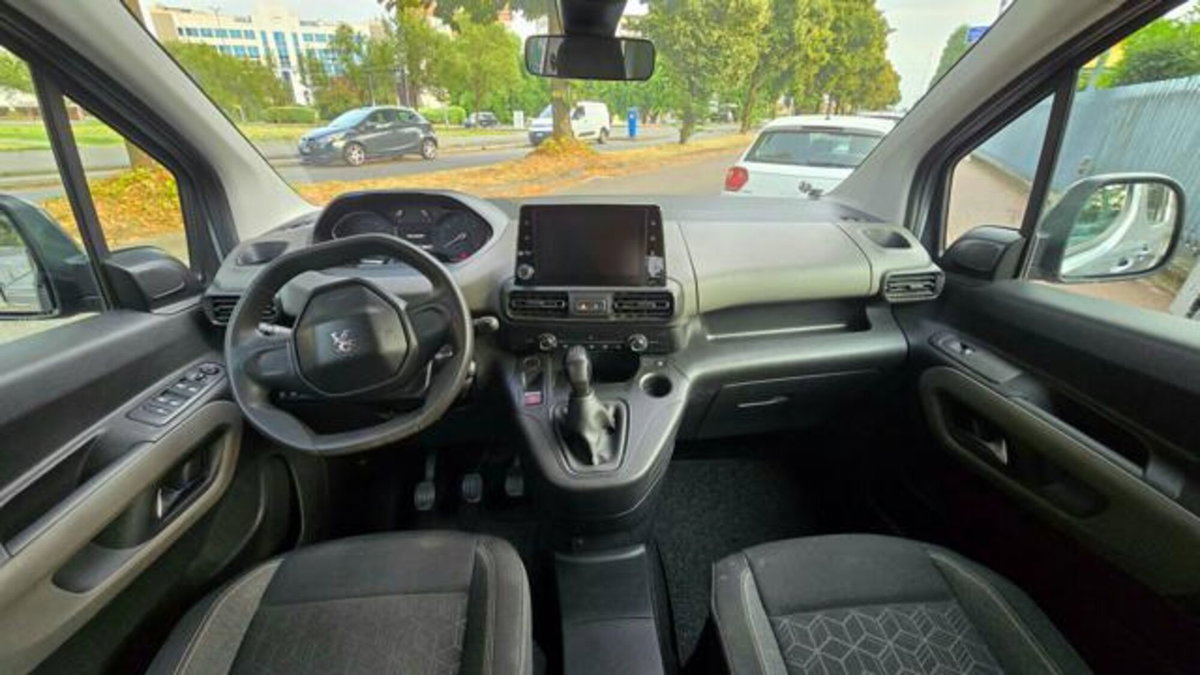 Peugeot Rifter BlueHDi 100 Active Standard (16)