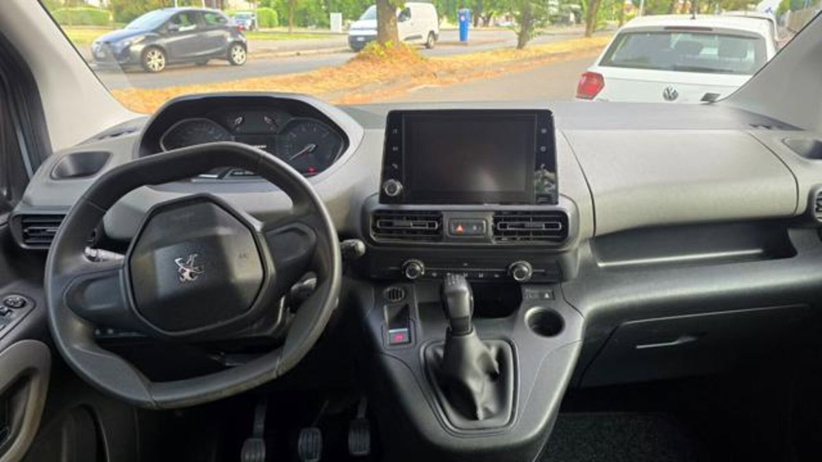 Peugeot Rifter BlueHDi 100 Active Standard (17)