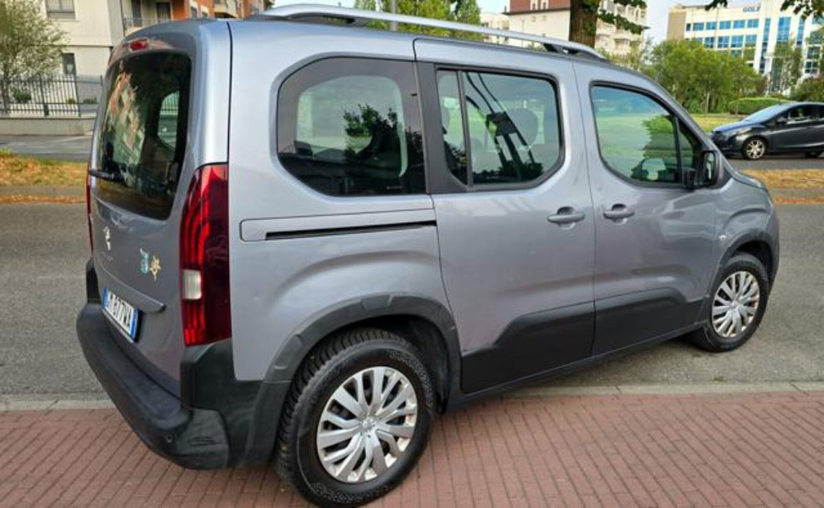 Peugeot Rifter BlueHDi 100 Active Standard (8)