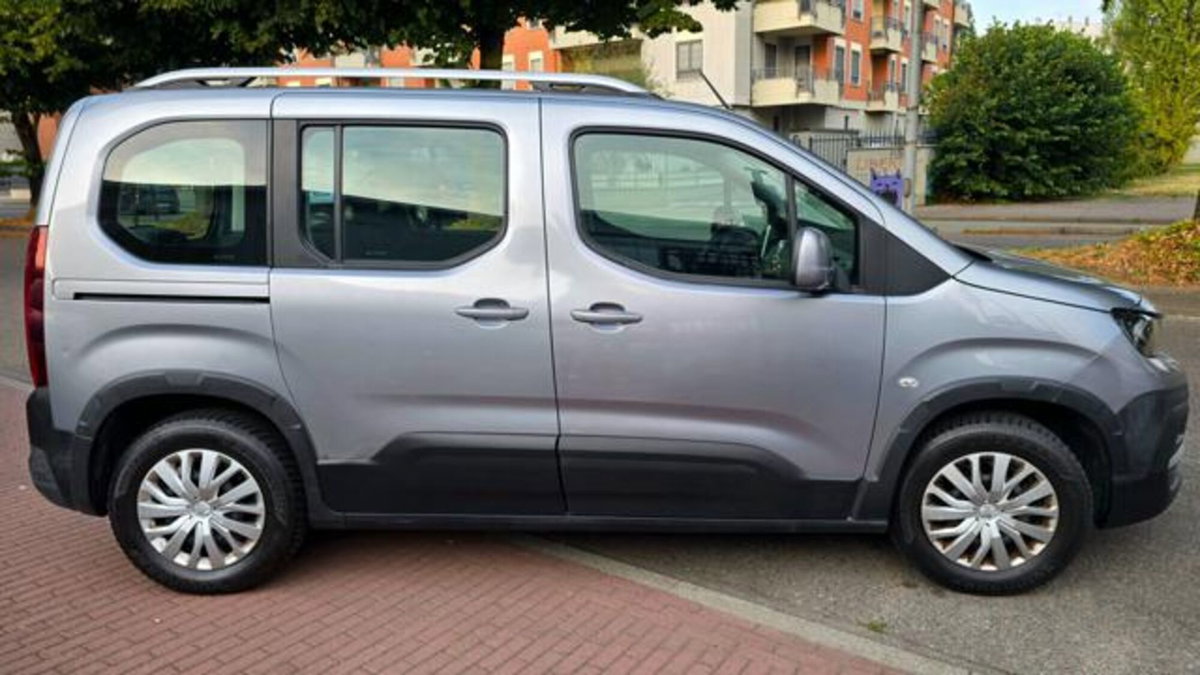 Peugeot Rifter BlueHDi 100 Active Standard (9)
