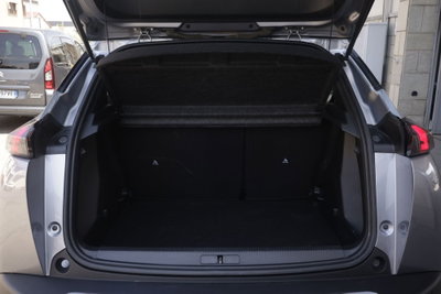Peugeot 2008 PureTech 130 S&S EAT8 Active Pack (18)