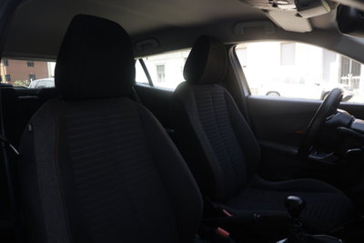 Peugeot 2008 PureTech 130 S&S EAT8 Active Pack (6)