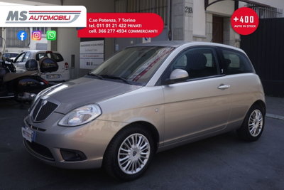 Lancia Ypsilon 1.2 Versus (11)