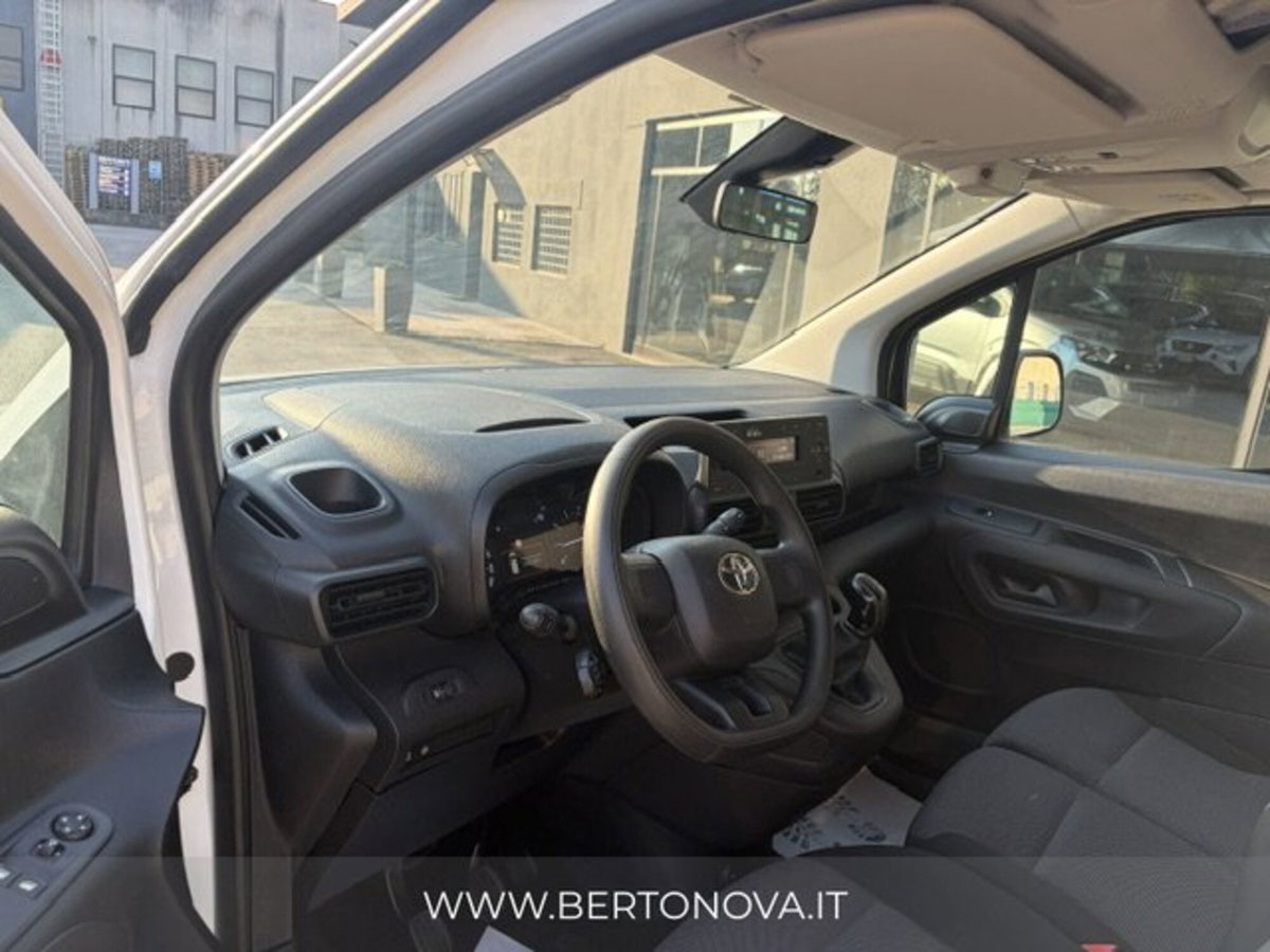 Toyota Proace City Furgone City 1.5D 100cv S&S L1 S Comfort (6)