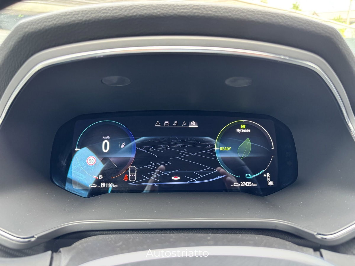 Renault Captur Full Hybrid E-Tech 145 CV Engineered (10)