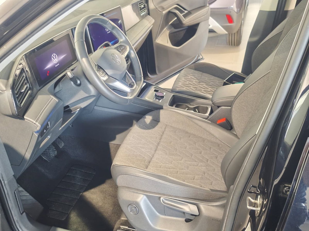 Volkswagen Tiguan 1.5 etsi Life 150cv dsg (10)