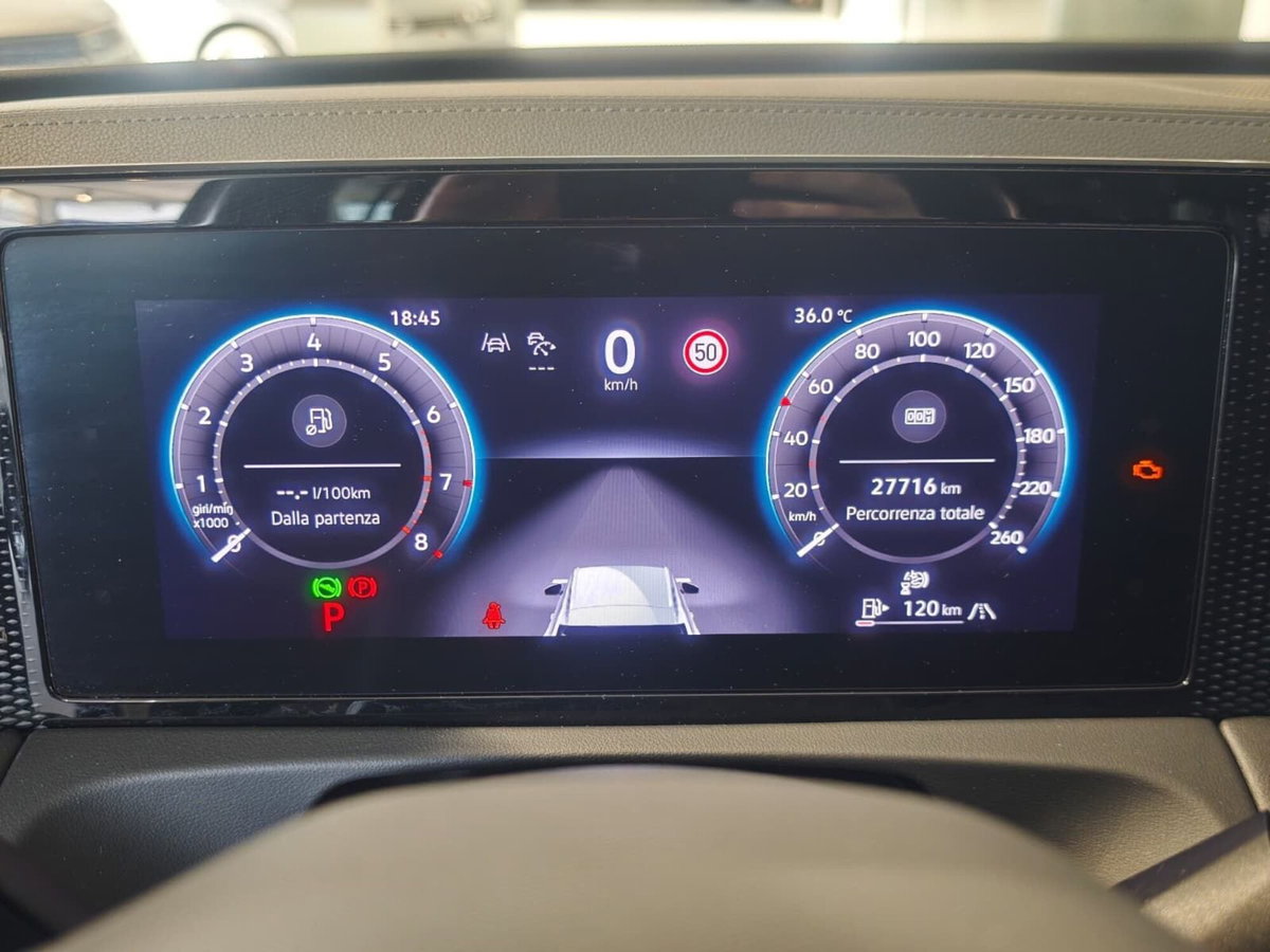 Volkswagen Tiguan 1.5 etsi Life 150cv dsg (11)