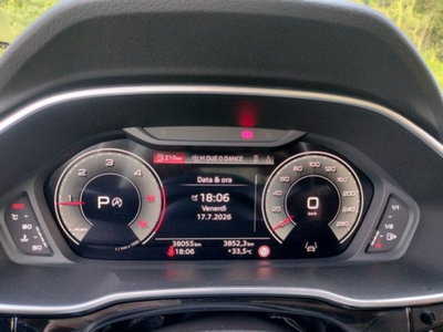 Audi Q3 35 TDI quattro S tronic Business Advanced (11)