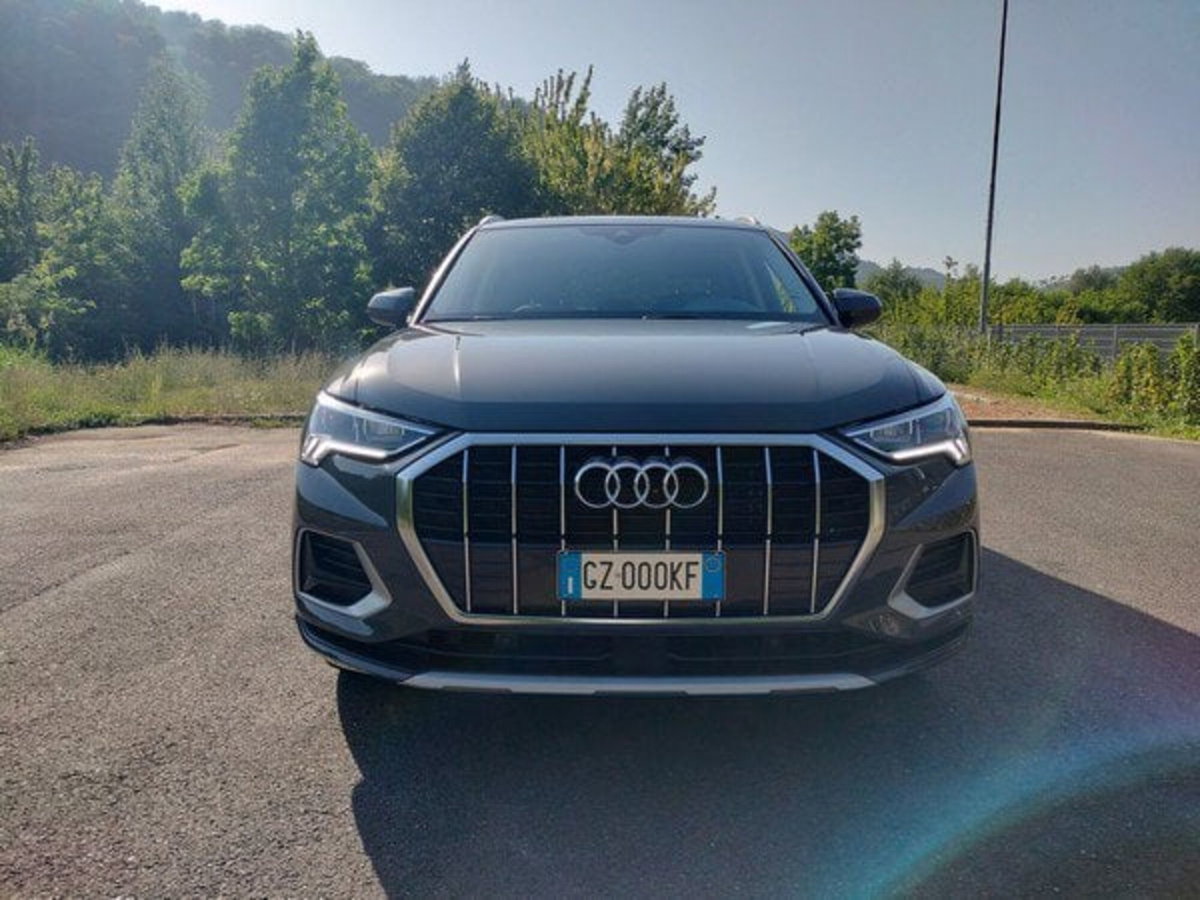 Audi Q3 35 TDI quattro S tronic Business Advanced (2)