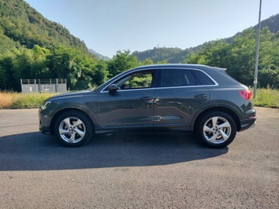 Audi Q3 35 TDI quattro S tronic Business Advanced (5)