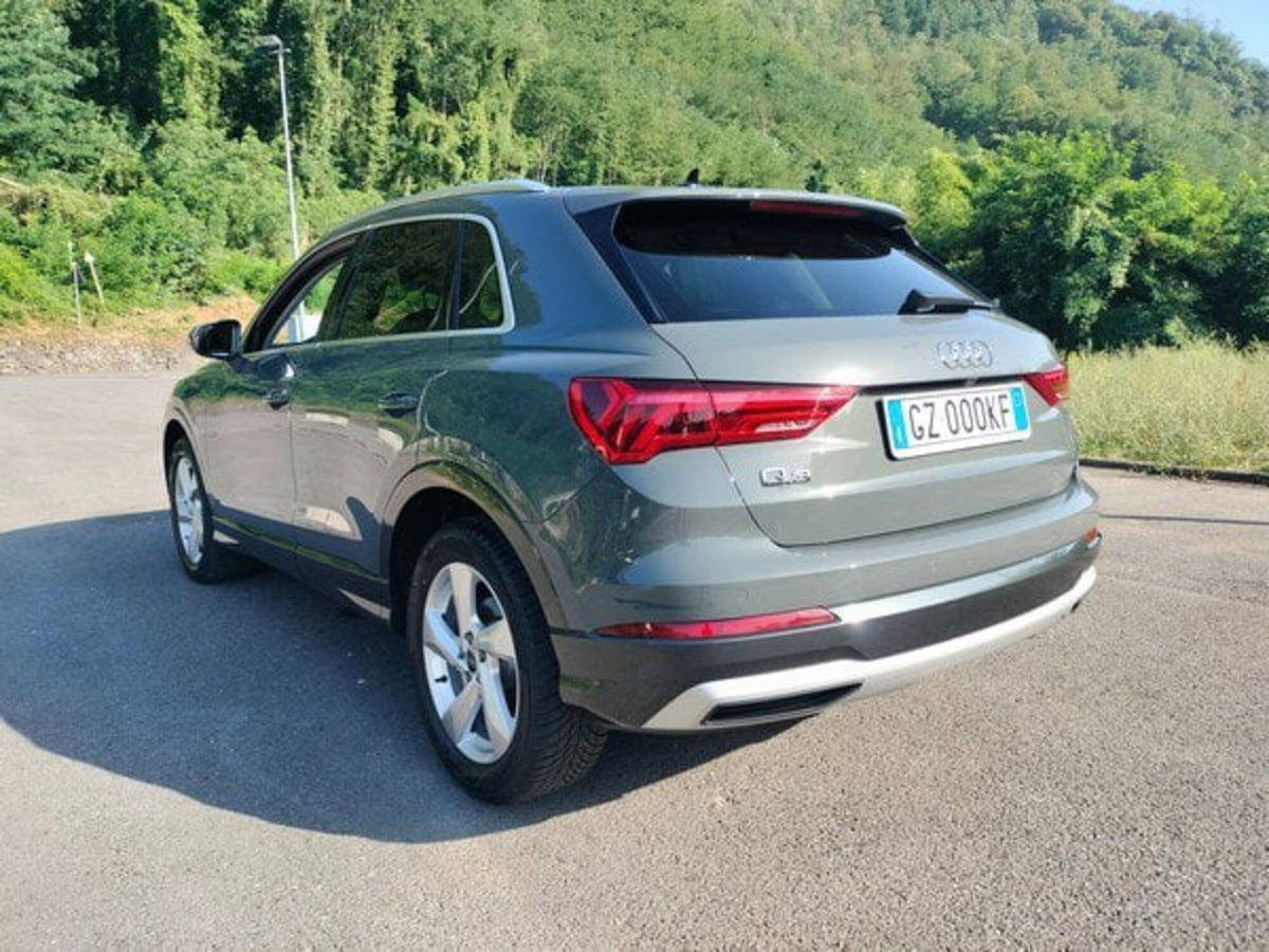 Audi Q3 35 TDI quattro S tronic Business Advanced (8)
