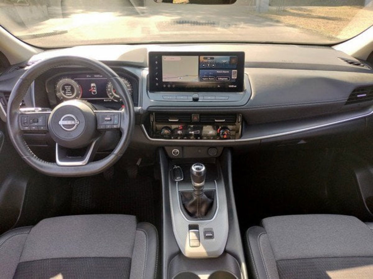 Nissan Qashqai 1.3 mhev N-Connecta 2wd 140cv (13)