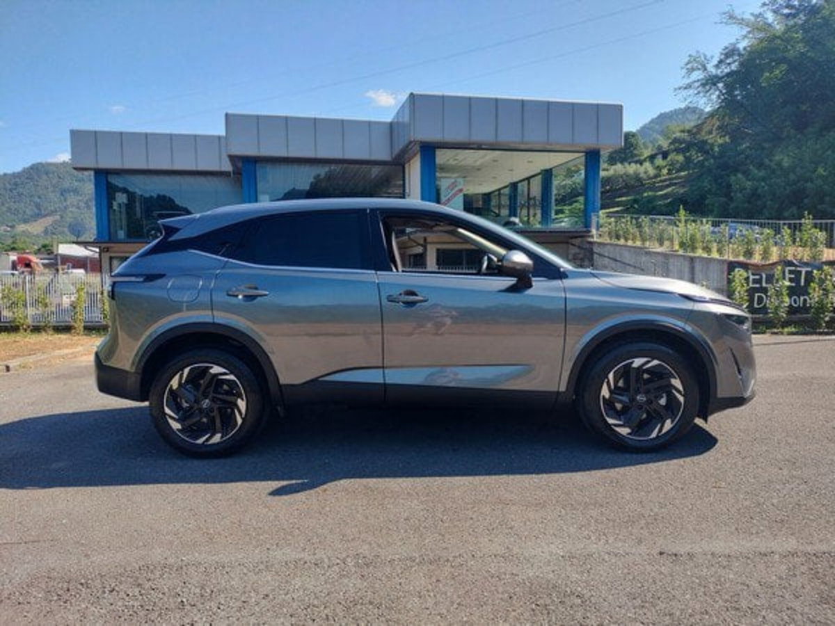 Nissan Qashqai 1.3 mhev N-Connecta 2wd 140cv (4)