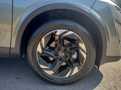 Nissan Qashqai 1.3 mhev N-Connecta 2wd 140cv (9)
