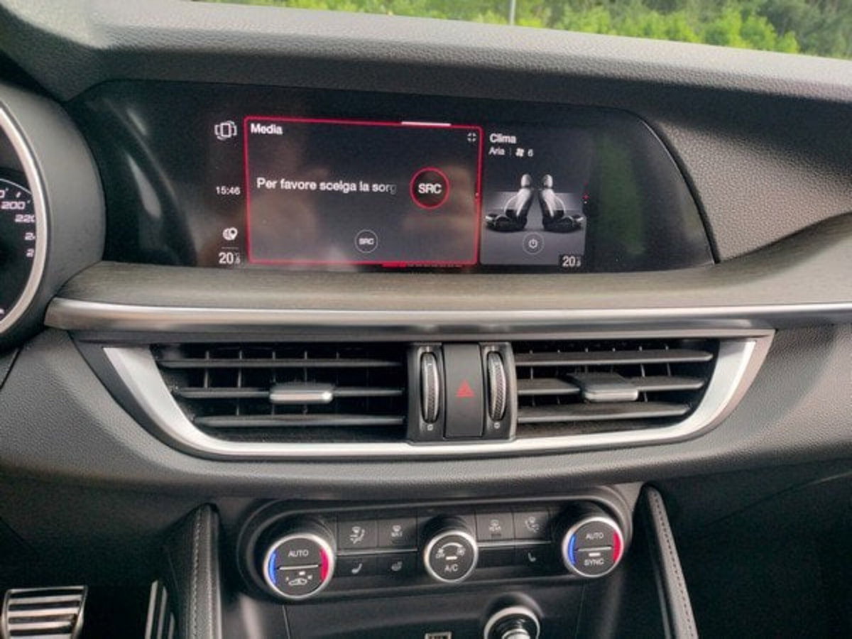 Alfa Romeo Stelvio Stelvio 2.2 Turbodiesel 210 CV AT8 Q4 Ti (12)