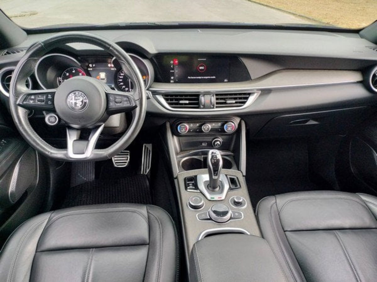 Alfa Romeo Stelvio Stelvio 2.2 Turbodiesel 210 CV AT8 Q4 Ti (13)