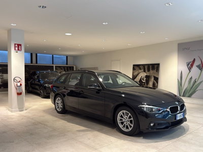 BMW Serie 3 Touring 320d (2)