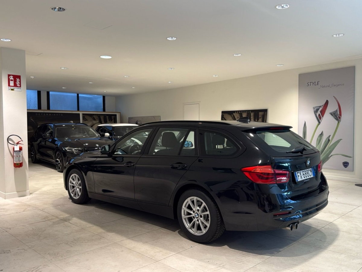 BMW Serie 3 Touring 320d (6)