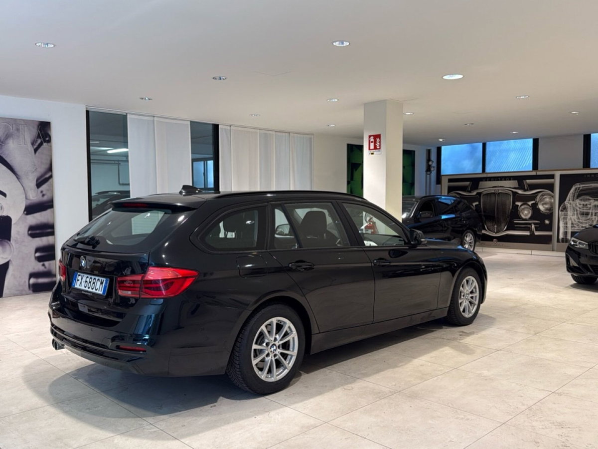 BMW Serie 3 Touring 320d (7)