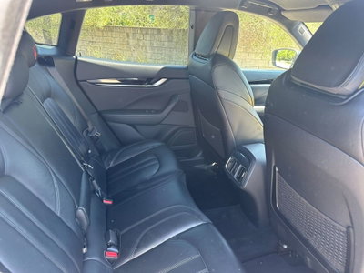 Maserati Levante Levante V6 430 CV S AWD (15)
